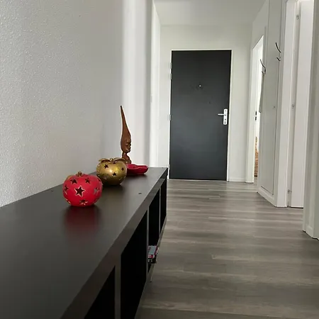 L'appart' Des Maraichers - Au Calme - Terrasse & Garage Apartment *